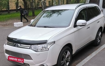 Mitsubishi Outlander III рестайлинг 3, 2012 год, 1 600 000 рублей, 1 фотография