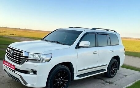 Toyota Land Cruiser 200, 2013 год, 3 450 000 рублей, 1 фотография