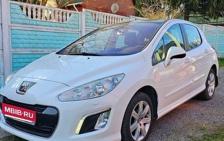 Peugeot 308 II, 2011 год, 620 000 рублей, 2 фотография