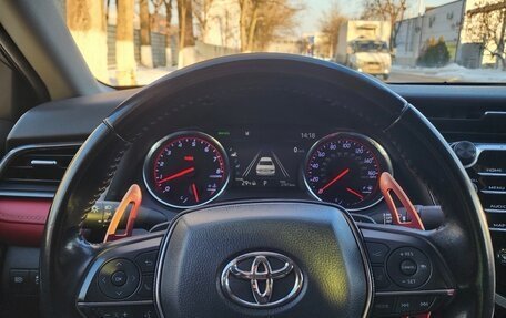 Toyota Camry, 2018 год, 1 440 000 рублей, 14 фотография
