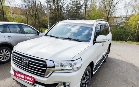 Toyota Land Cruiser 200, 2013 год, 3 450 000 рублей, 5 фотография