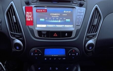 Hyundai ix35 I рестайлинг, 2013 год, 1 350 000 рублей, 10 фотография