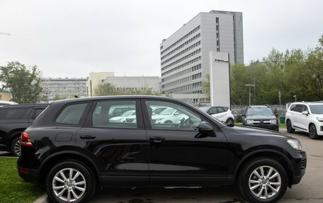 Volkswagen Touareg III, 2010 год, 1 898 000 рублей, 3 фотография