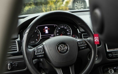 Volkswagen Touareg III, 2010 год, 1 898 000 рублей, 11 фотография