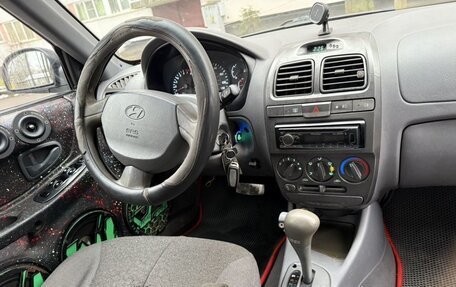 Hyundai Accent II, 2001 год, 140 000 рублей, 8 фотография