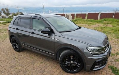 Volkswagen Tiguan II, 2019 год, 4 000 000 рублей, 1 фотография