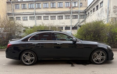 Mercedes-Benz E-Класс, 2019 год, 4 100 000 рублей, 2 фотография