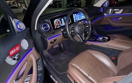 Mercedes-Benz E-Класс, 2019 год, 4 100 000 рублей, 7 фотография