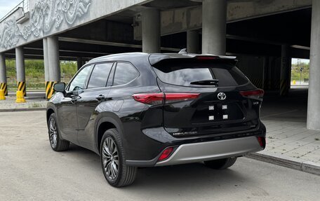Toyota Highlander, 2026 год, 5 100 000 рублей, 6 фотография
