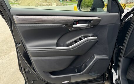Toyota Highlander, 2026 год, 5 100 000 рублей, 17 фотография