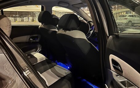 Chevrolet Cruze II, 2011 год, 880 000 рублей, 10 фотография