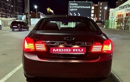 Chevrolet Cruze II, 2011 год, 880 000 рублей, 6 фотография