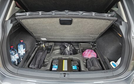 Volkswagen Tiguan II, 2019 год, 4 000 000 рублей, 9 фотография