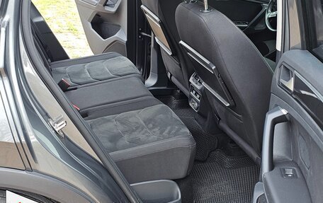 Volkswagen Tiguan II, 2019 год, 4 000 000 рублей, 16 фотография