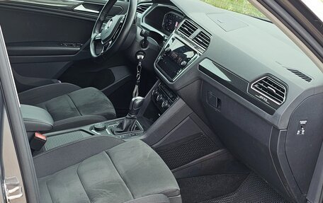 Volkswagen Tiguan II, 2019 год, 4 000 000 рублей, 13 фотография