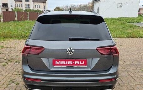 Volkswagen Tiguan II, 2019 год, 4 000 000 рублей, 7 фотография