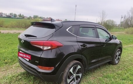 Hyundai Tucson III, 2018 год, 2 500 000 рублей, 4 фотография