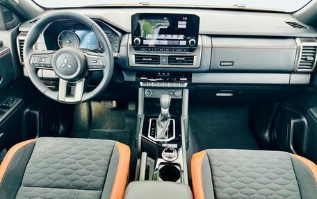 Mitsubishi L200, 2025 год, 5 200 000 рублей, 25 фотография
