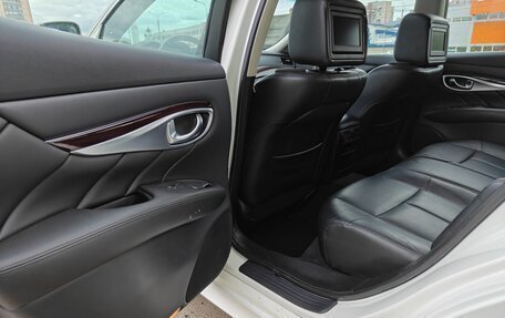 Infiniti M, 2011 год, 1 749 000 рублей, 26 фотография