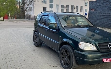 Mercedes-Benz M-Класс, 2000 год, 690 000 рублей, 3 фотография