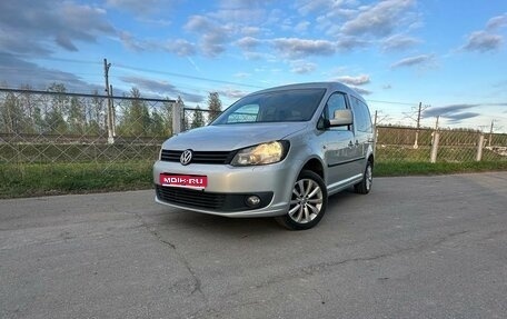 Volkswagen Caddy III рестайлинг, 2012 год, 950 000 рублей, 1 фотография