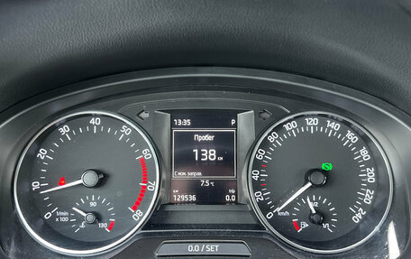 Skoda Rapid I, 2015 год, 1 325 000 рублей, 29 фотография