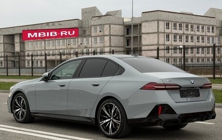BMW 5 серия, 2025 год, 8 490 000 рублей, 2 фотография