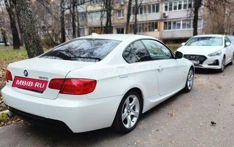 BMW 3 серия, 2011 год, 1 400 000 рублей, 3 фотография