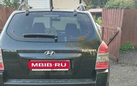 Hyundai Tucson III, 2008 год, 605 000 рублей, 2 фотография