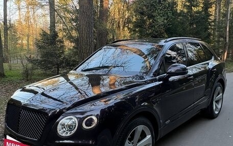 Bentley Bentayga I, 2018 год, 11 500 000 рублей, 2 фотография
