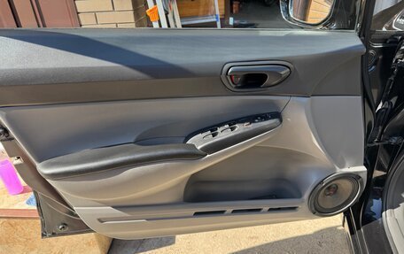 Honda Civic VIII, 2007 год, 750 000 рублей, 27 фотография