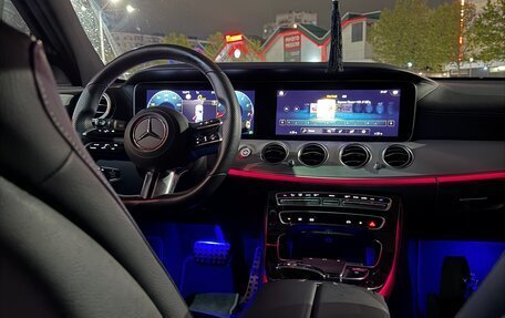 Mercedes-Benz E-Класс, 2022 год, 6 700 000 рублей, 15 фотография