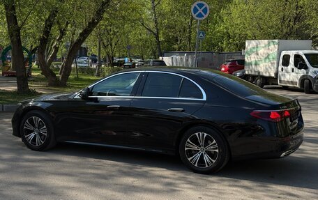 Mercedes-Benz E-Класс, 2025 год, 6 900 000 рублей, 5 фотография