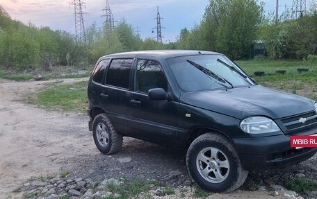Chevrolet Niva I рестайлинг, 2005 год, 160 000 рублей, 2 фотография
