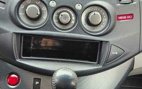 Mitsubishi Grandis, 2006 год, 790 000 рублей, 16 фотография
