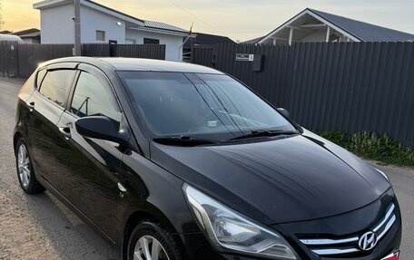 Hyundai Solaris II рестайлинг, 2015 год, 845 000 рублей, 2 фотография