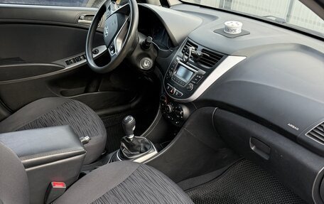 Hyundai Solaris II рестайлинг, 2015 год, 845 000 рублей, 6 фотография