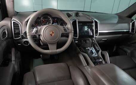 Porsche Cayenne III, 2010 год, 2 649 000 рублей, 6 фотография