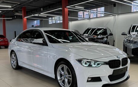 BMW 3 серия, 2015 год, 2 640 000 рублей, 3 фотография