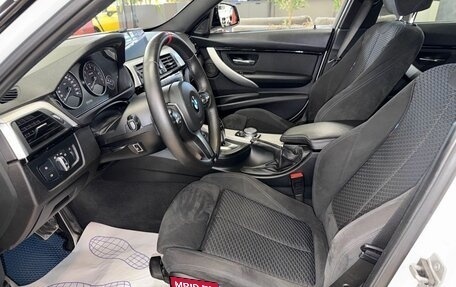 BMW 3 серия, 2015 год, 2 640 000 рублей, 13 фотография
