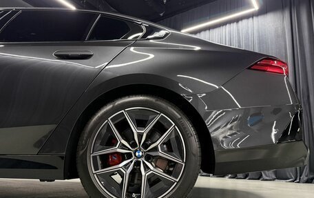 BMW 5 серия, 2025 год, 7 994 000 рублей, 39 фотография