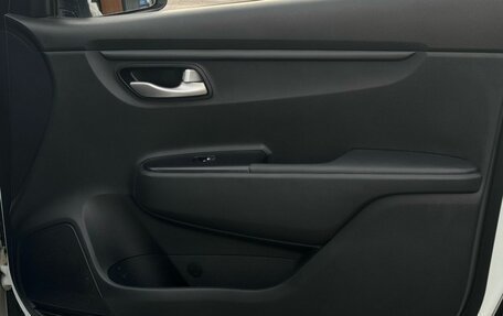 KIA Rio IV, 2018 год, 1 299 000 рублей, 21 фотография