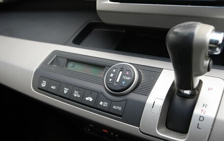 Honda Freed I, 2011 год, 950 000 рублей, 14 фотография