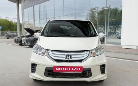 Honda Freed I, 2011 год, 950 000 рублей, 2 фотография