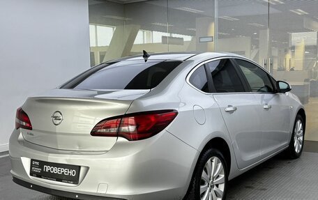 Opel Astra J, 2013 год, 745 000 рублей, 4 фотография