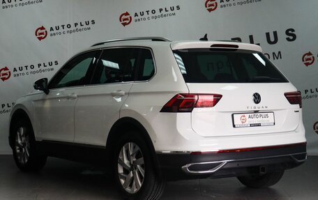 Volkswagen Tiguan II, 2021 год, 3 149 000 рублей, 2 фотография