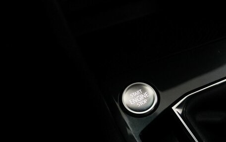 Volkswagen Tiguan II, 2021 год, 3 149 000 рублей, 18 фотография