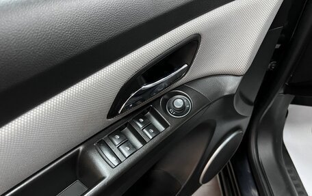 Chevrolet Cruze II, 2014 год, 1 095 000 рублей, 16 фотография