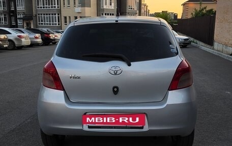 Toyota Vitz, 2005 год, 380 000 рублей, 4 фотография