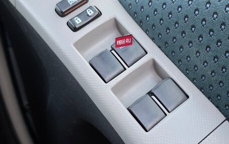 Toyota Vitz, 2005 год, 380 000 рублей, 14 фотография